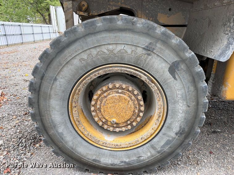 image for item YA4857 2013 Caterpillar 771D haul truck