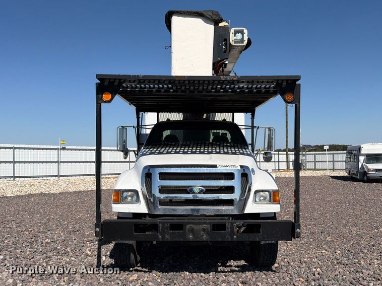 image for item YA4859 2015 Ford F750 Super Duty forestry bucket truck