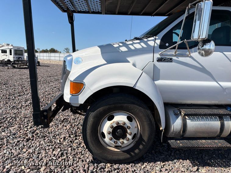 image for item YA4859 2015 Ford F750 Super Duty forestry bucket truck