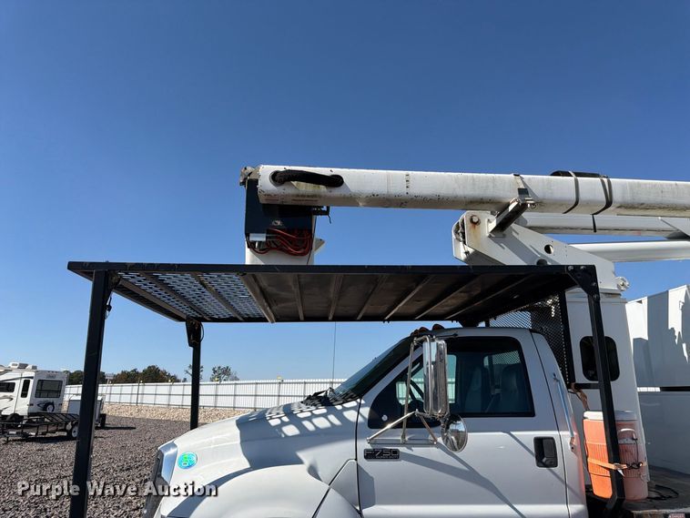 image for item YA4859 2015 Ford F750 Super Duty forestry bucket truck