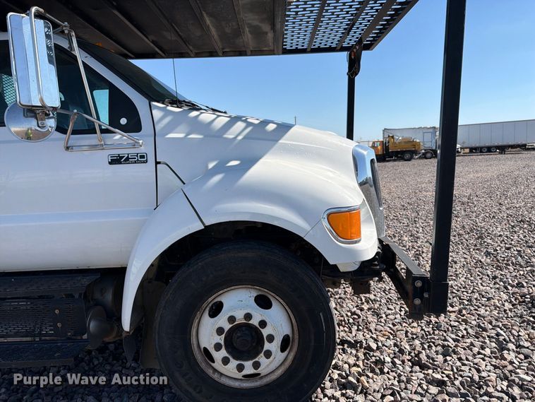 image for item YA4859 2015 Ford F750 Super Duty forestry bucket truck