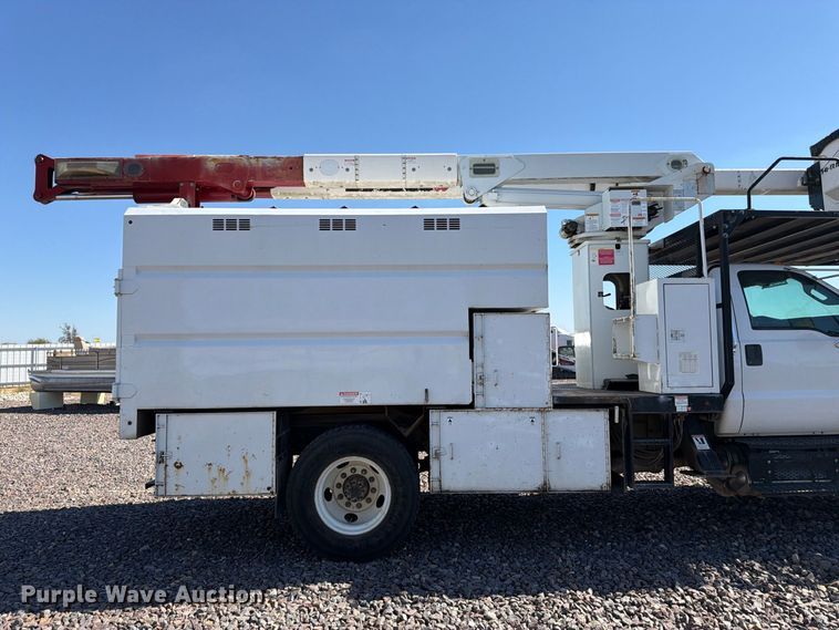 image for item YA4859 2015 Ford F750 Super Duty forestry bucket truck