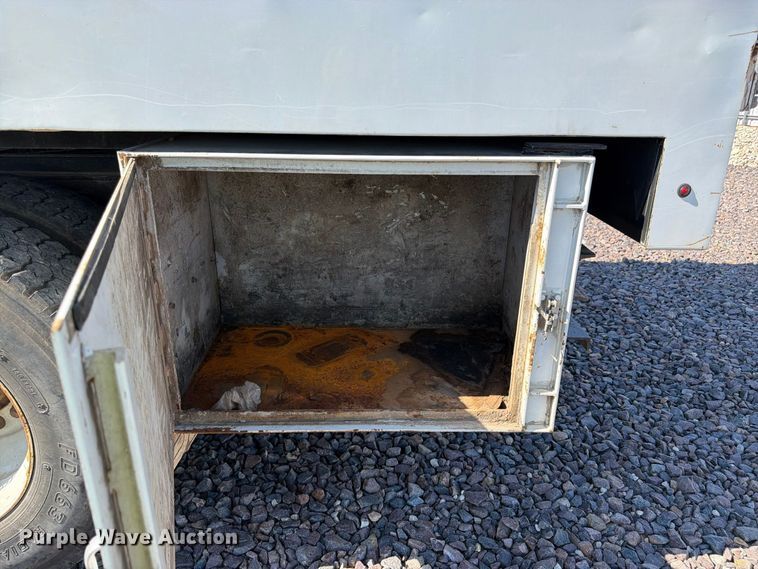 image for item YA4859 2015 Ford F750 Super Duty forestry bucket truck