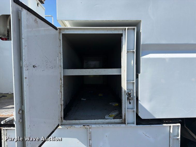 image for item YA4859 2015 Ford F750 Super Duty forestry bucket truck