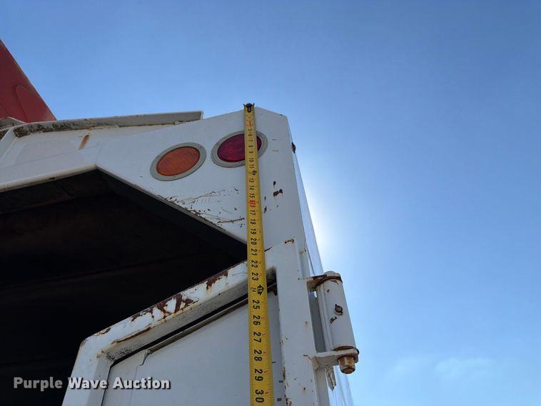 image for item YA4859 2015 Ford F750 Super Duty forestry bucket truck