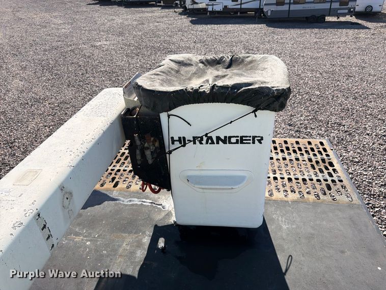 image for item YA4859 2015 Ford F750 Super Duty forestry bucket truck