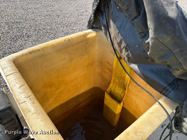 image for item YA4859 2015 Ford F750 Super Duty forestry bucket truck
