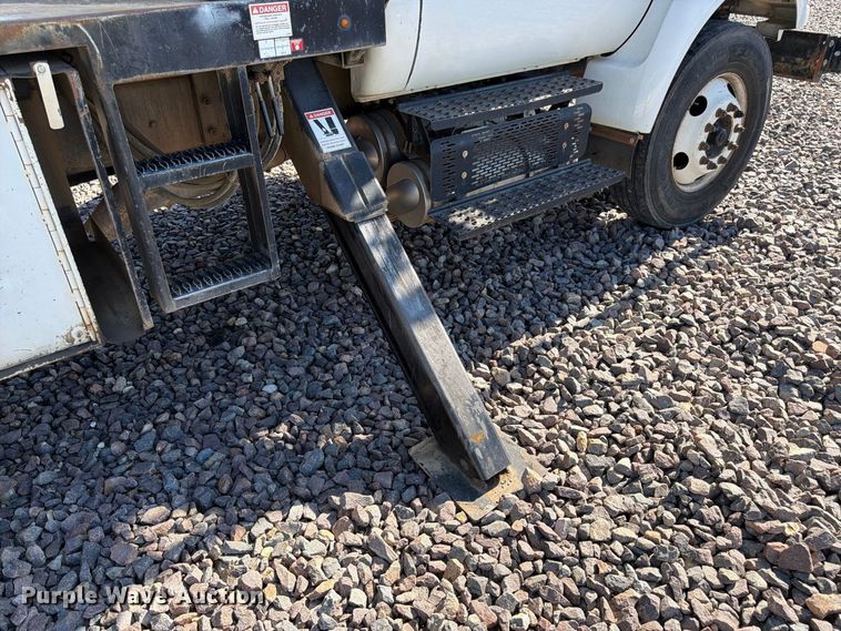 image for item YA4859 2015 Ford F750 Super Duty forestry bucket truck