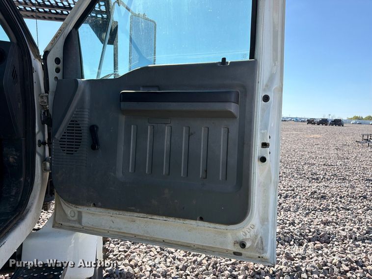 image for item YA4859 2015 Ford F750 Super Duty forestry bucket truck