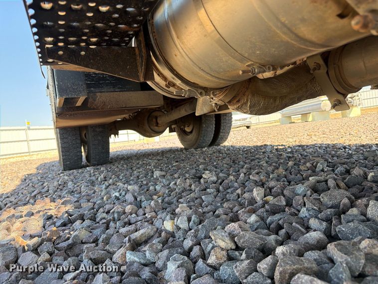 image for item YA4859 2015 Ford F750 Super Duty forestry bucket truck