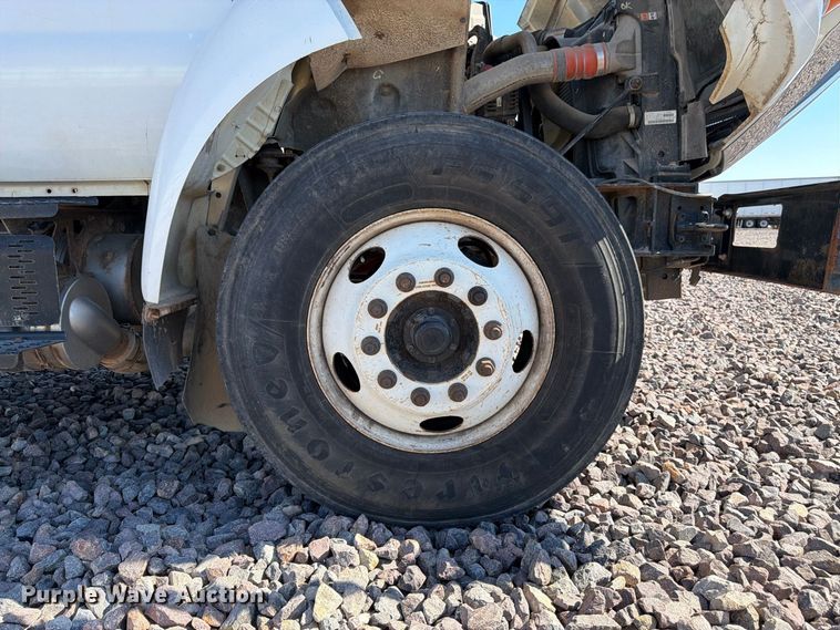 image for item YA4859 2015 Ford F750 Super Duty forestry bucket truck