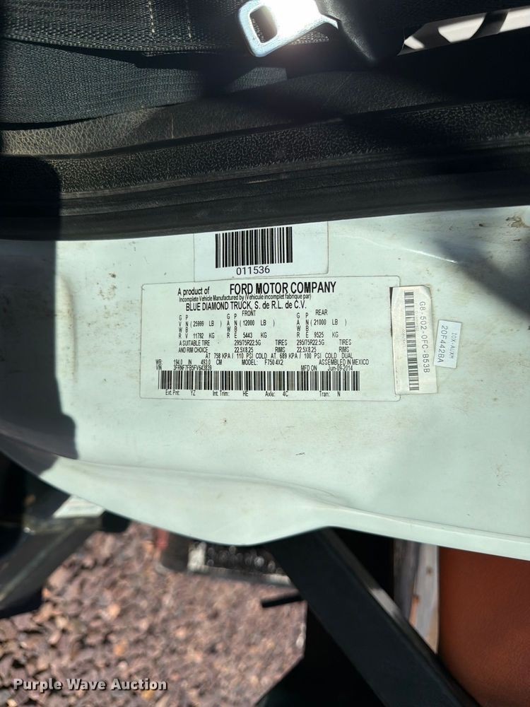 image for item YA4859 2015 Ford F750 Super Duty forestry bucket truck