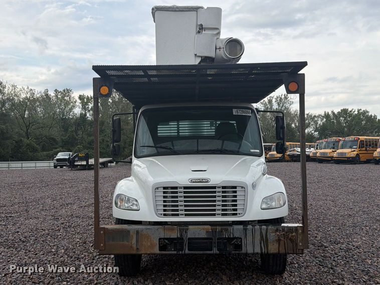 image for item YA4904 2015 Freightliner Business Class M2 forestry bucket truck