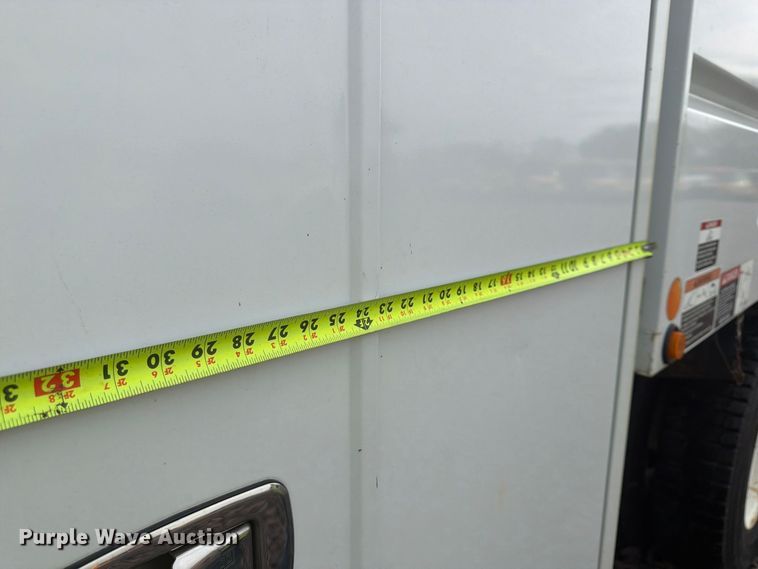 image for item YA4904 2015 Freightliner Business Class M2 forestry bucket truck