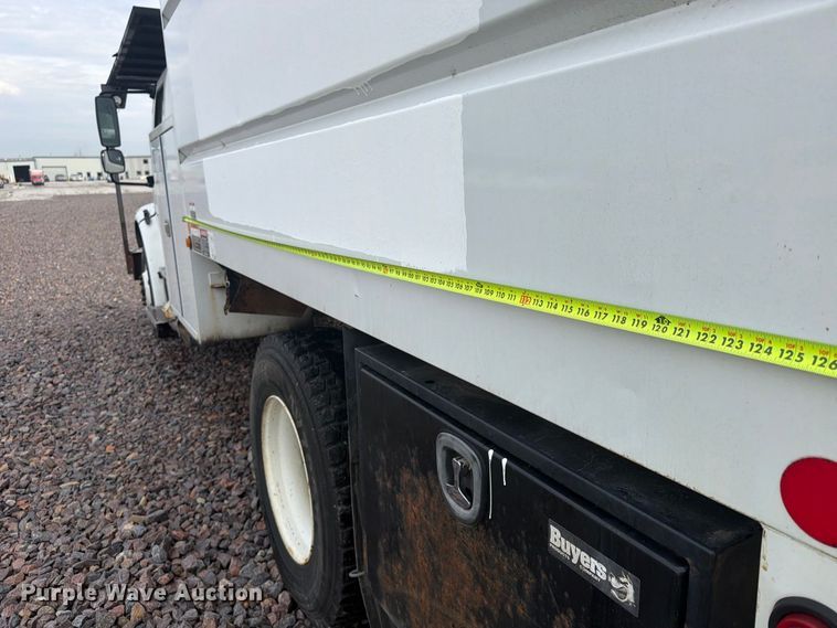 image for item YA4904 2015 Freightliner Business Class M2 forestry bucket truck
