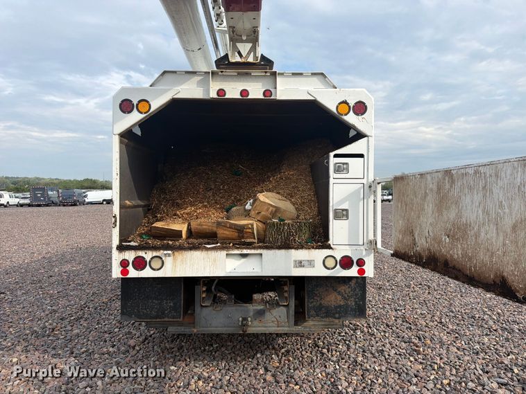 image for item YA4904 2015 Freightliner Business Class M2 forestry bucket truck