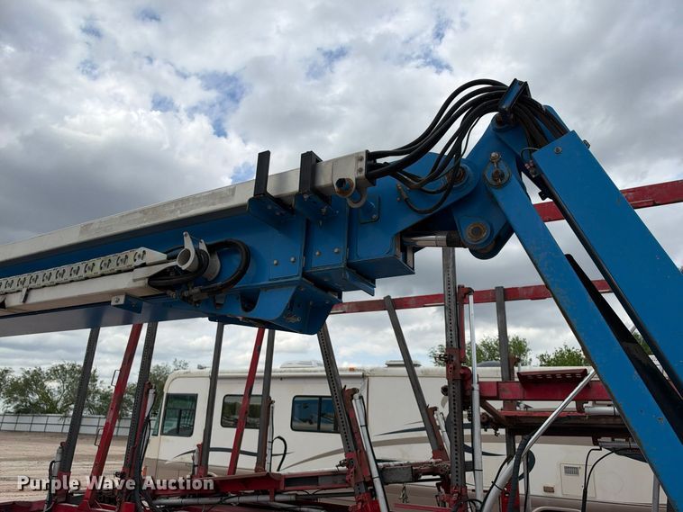 image for item YA5082 Genie S-85XC boom lift