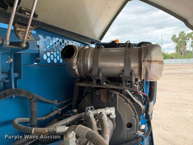 image for item YA5082 Genie S-85XC boom lift
