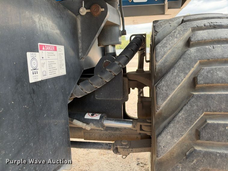 image for item YA5082 Genie S-85XC boom lift