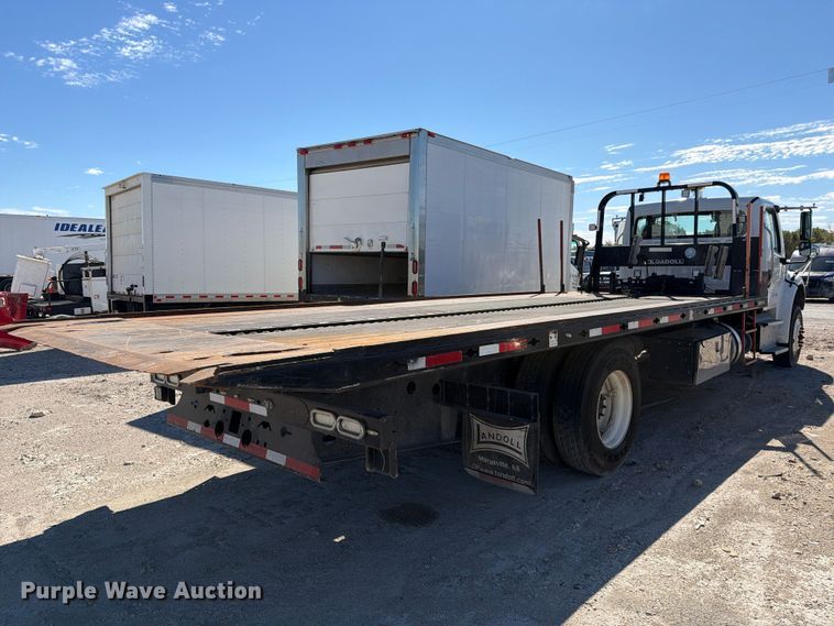 image for item YA5132 2019 Freightliner Business Class M2 rollback truck