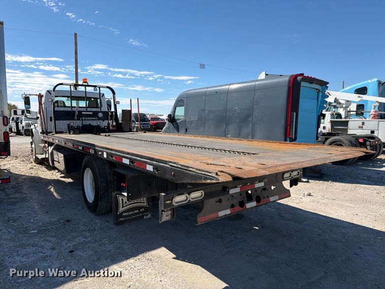 image for item YA5132 2019 Freightliner Business Class M2 rollback truck