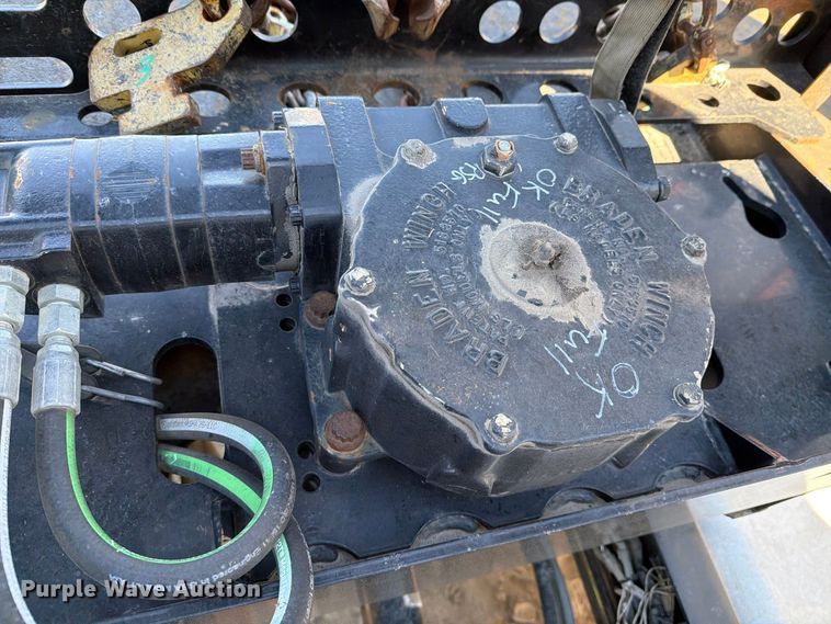 image for item YA5132 2019 Freightliner Business Class M2 rollback truck