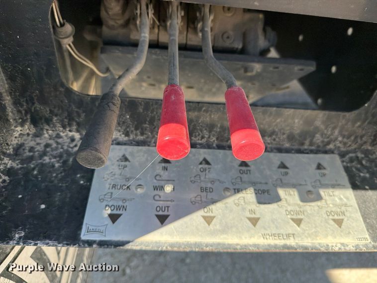 image for item YA5132 2019 Freightliner Business Class M2 rollback truck