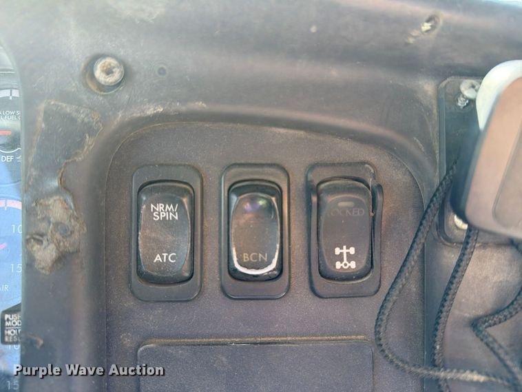 image for item YA5132 2019 Freightliner Business Class M2 rollback truck