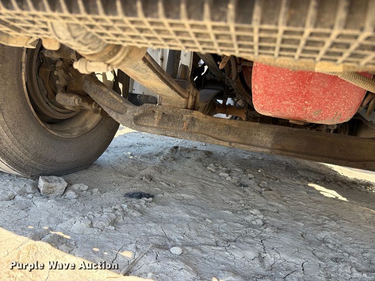 image for item YA5132 2019 Freightliner Business Class M2 rollback truck