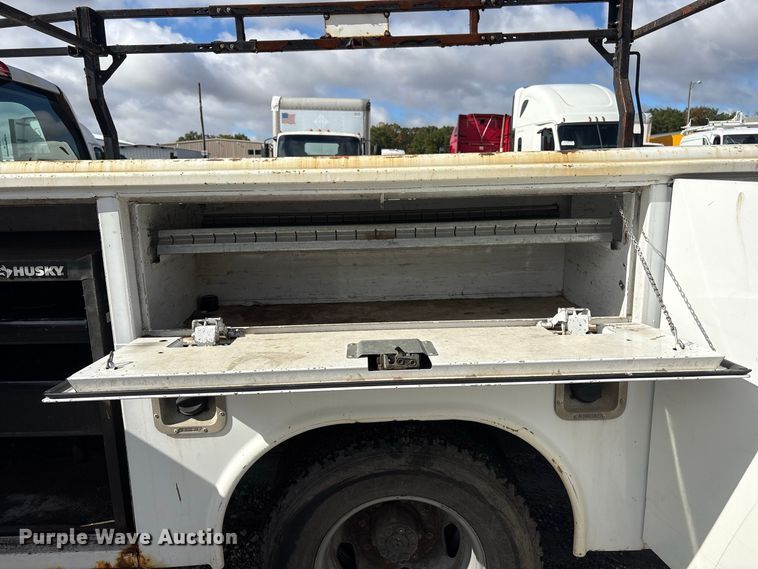 image for item YA5140 2016 GMC Sierra 3500HD Crew Cab utility bed pickup truck