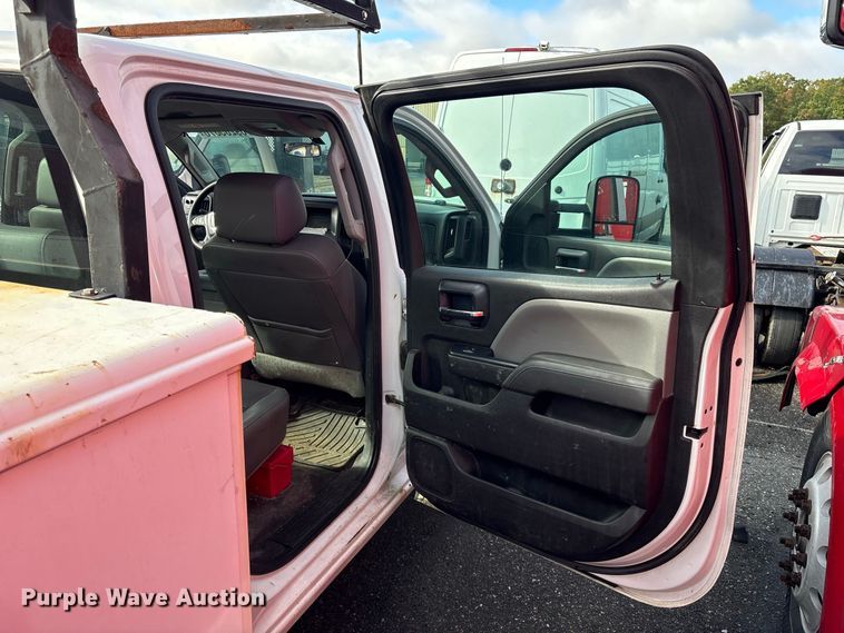 image for item YA5140 2016 GMC Sierra 3500HD Crew Cab utility bed pickup truck