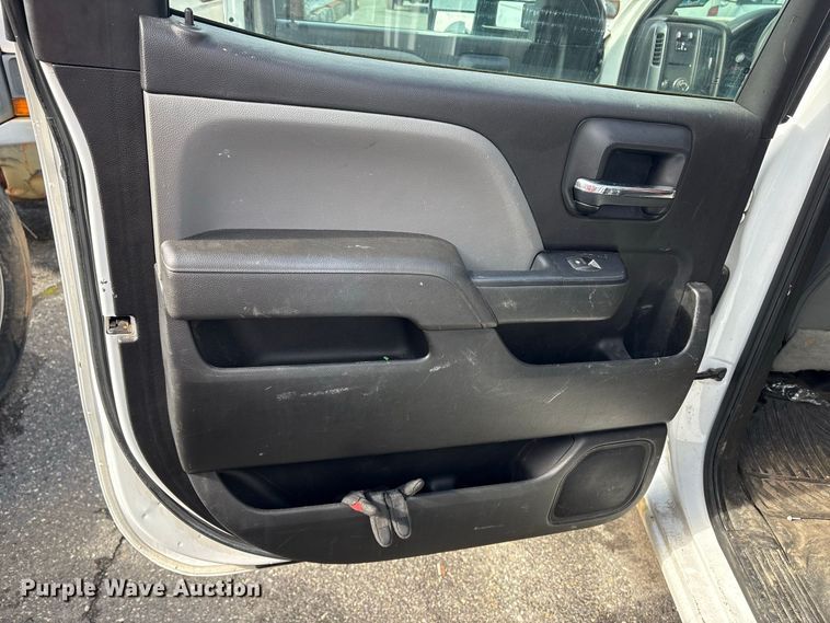 image for item YA5140 2016 GMC Sierra 3500HD Crew Cab utility bed pickup truck