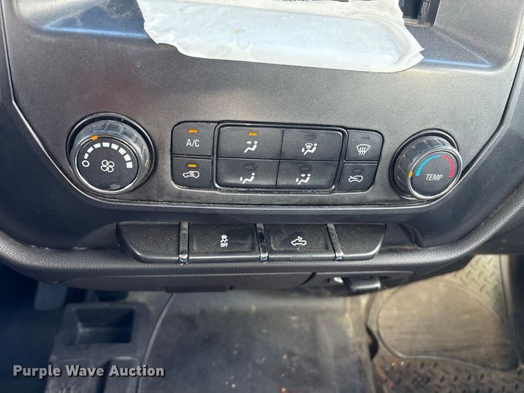 image for item YA5140 2016 GMC Sierra 3500HD Crew Cab utility bed pickup truck