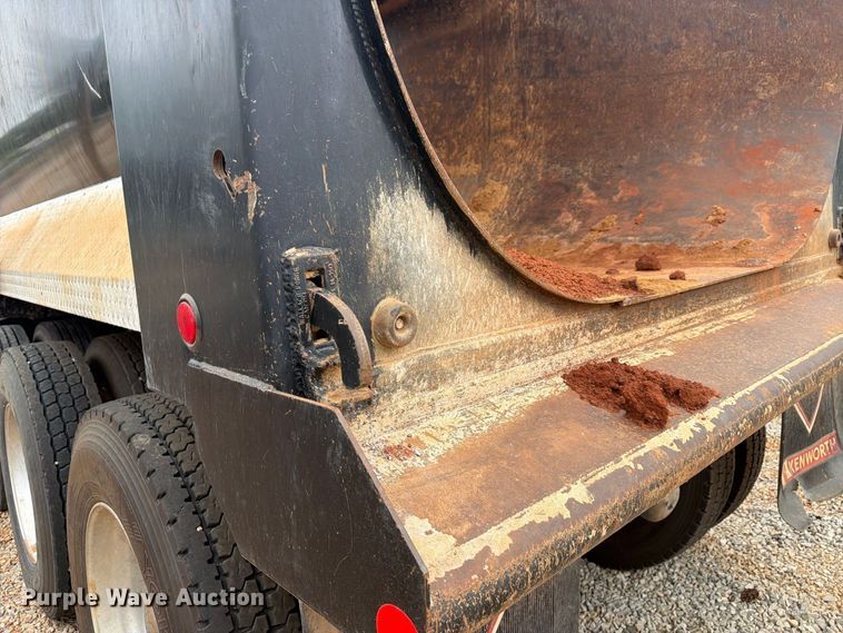image for item YA5188 2023 Kenworth T880 dump truck