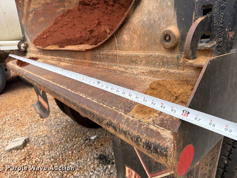image for item YA5188 2023 Kenworth T880 dump truck