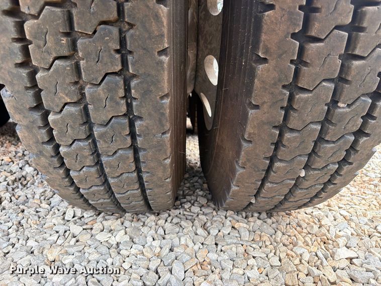 image for item YA5188 2023 Kenworth T880 dump truck
