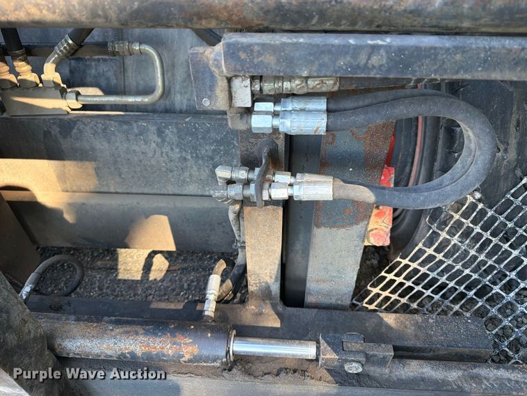 image for item YA5226 2010 Linde H80D forklift