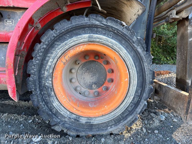 image for item YA5226 2010 Linde H80D forklift