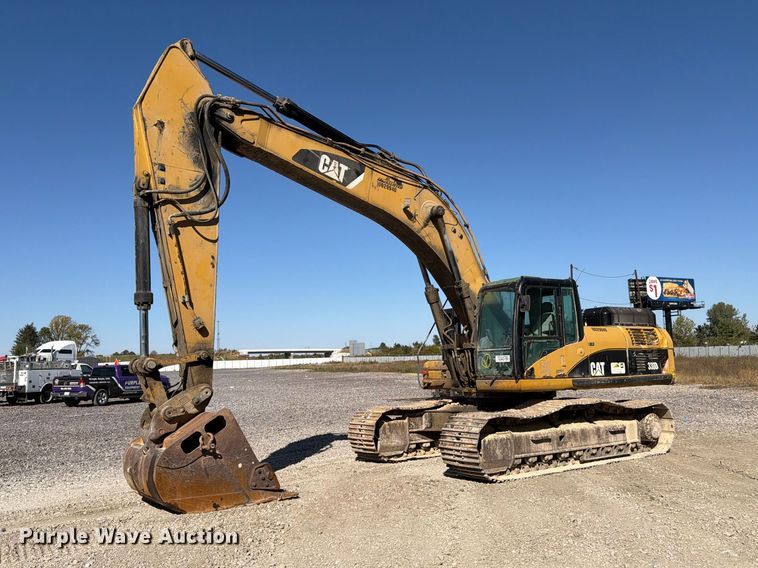 image for item YA5293 2007 Caterpillar 330D L excavator