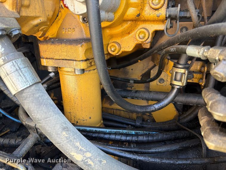 image for item YA5293 2007 Caterpillar 330D L excavator