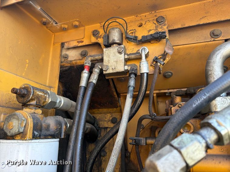 image for item YA5293 2007 Caterpillar 330D L excavator