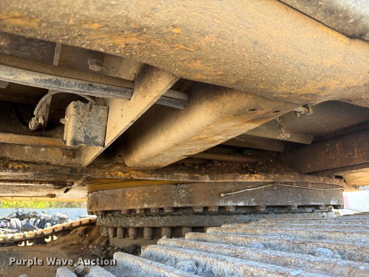 image for item YA5293 2007 Caterpillar 330D L excavator
