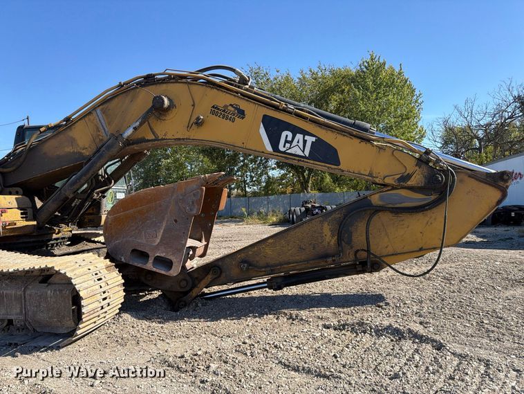 image for item YA5293 2007 Caterpillar 330D L excavator
