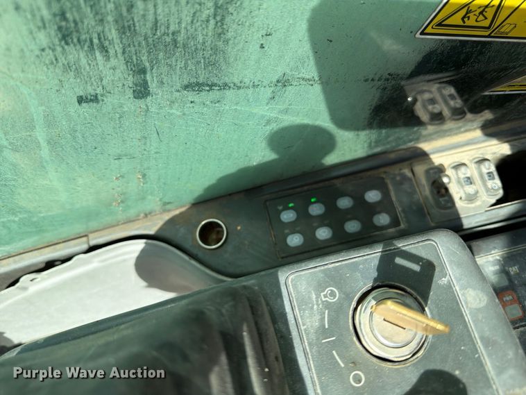 image for item YA5293 2007 Caterpillar 330D L excavator