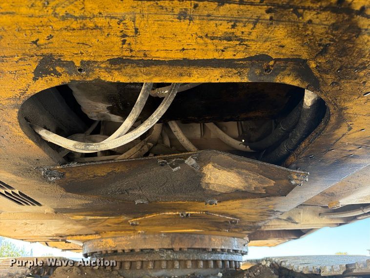 image for item YA5293 2007 Caterpillar 330D L excavator
