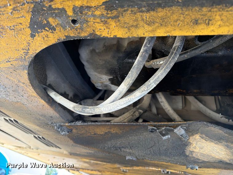 image for item YA5293 2007 Caterpillar 330D L excavator