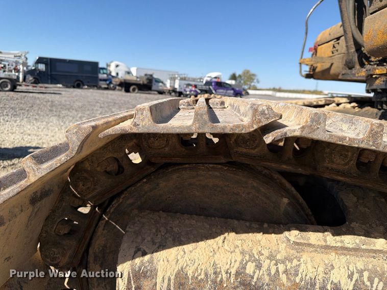 image for item YA5293 2007 Caterpillar 330D L excavator