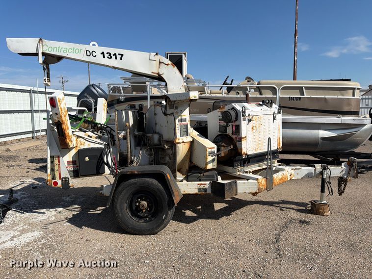 image for item YA5344 2015 Altec DC1317 wood chipper
