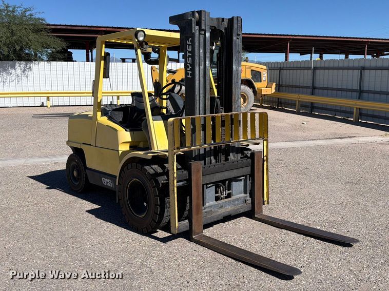 image for item YA5357 2002 Hyster H100XM forklift