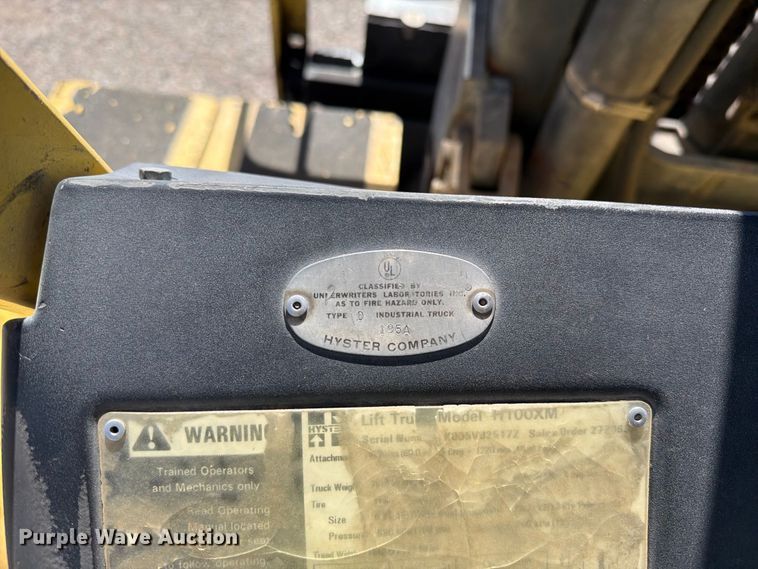 image for item YA5357 2002 Hyster H100XM forklift